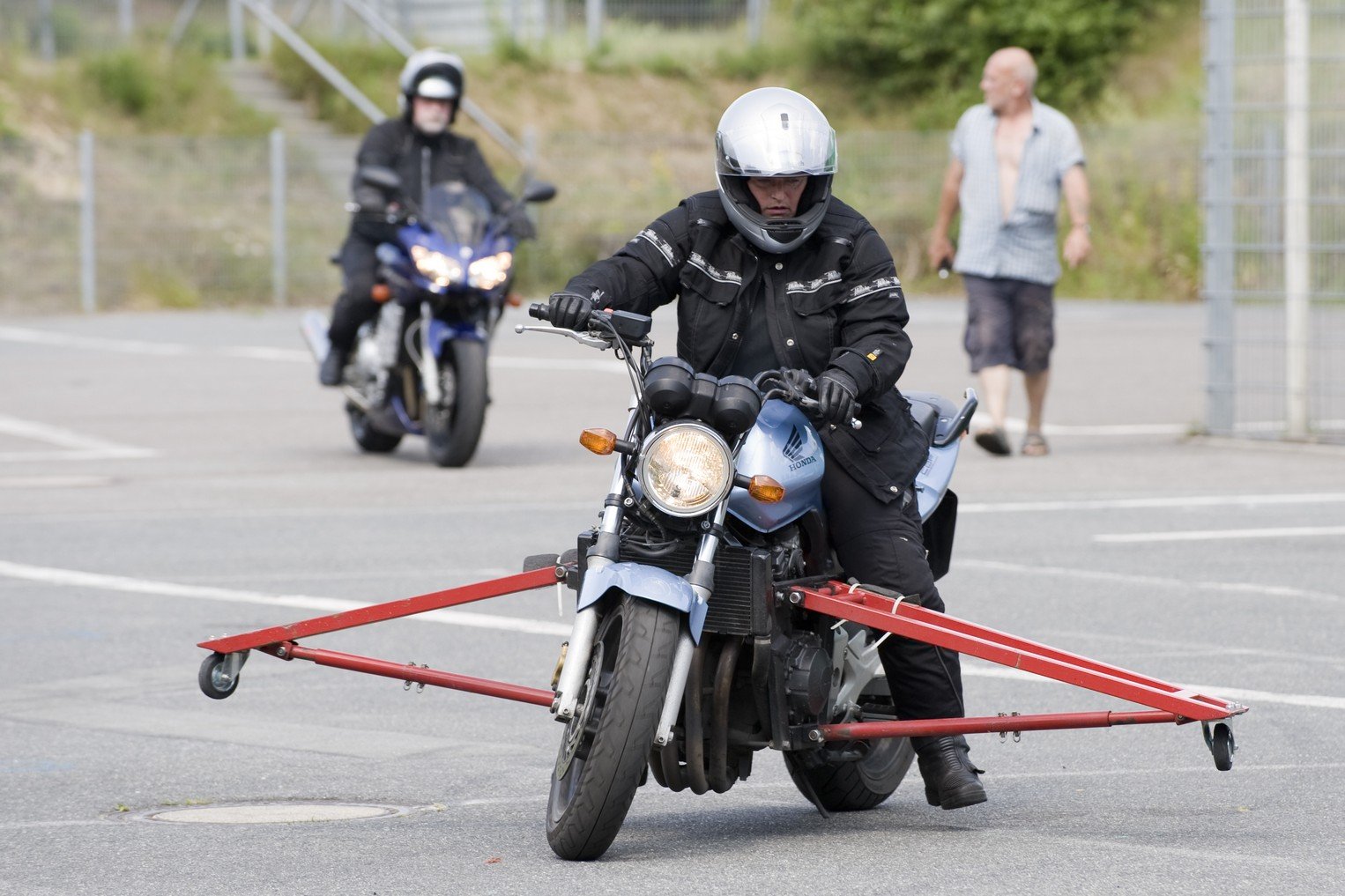 Motorrad-Sicherheitstraining-Schraeglagentraining-007